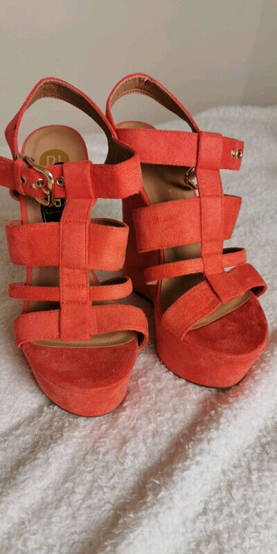 very high wedges